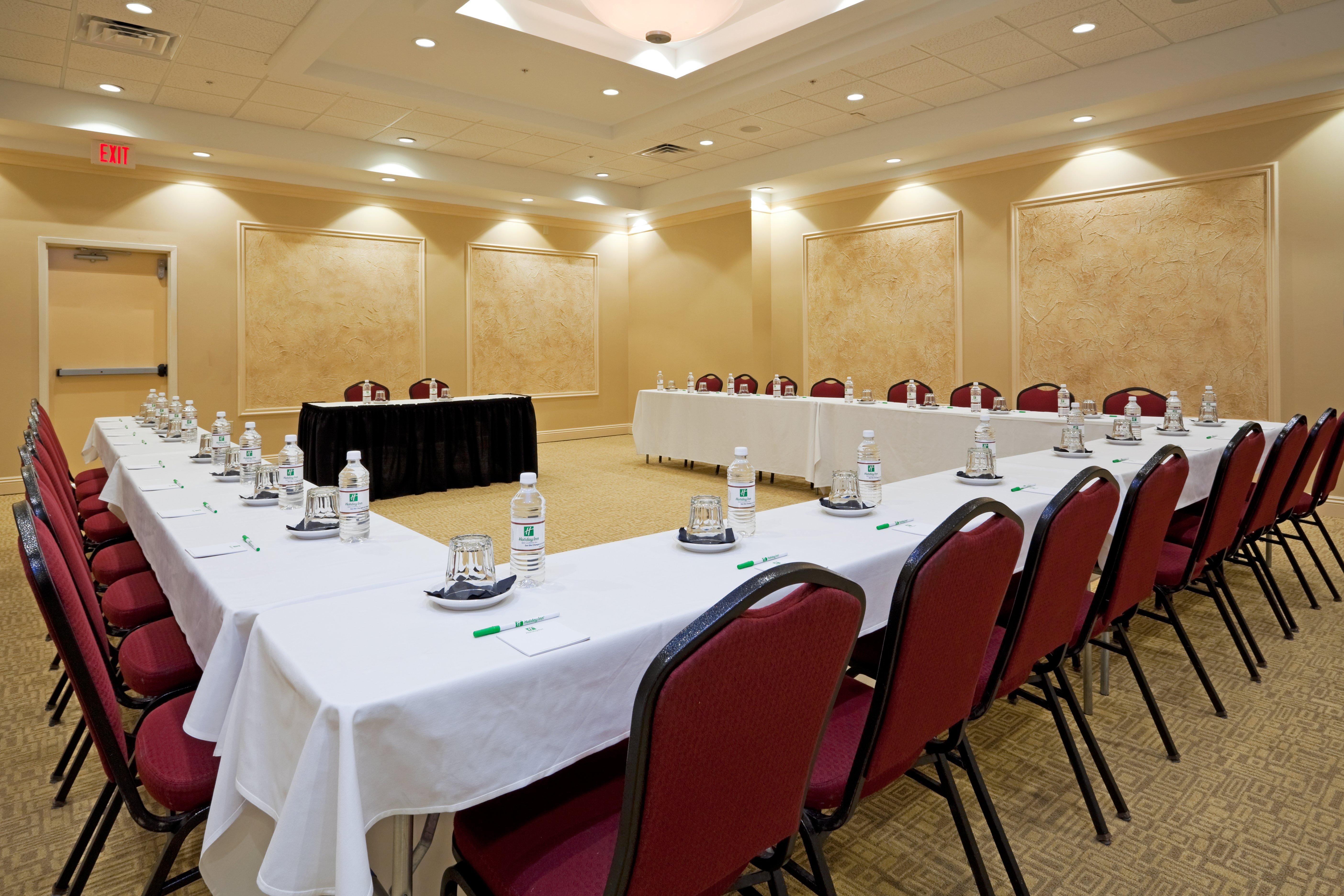 Holiday Inn Baton Rouge College Drive I-10 By Ihg Exterior foto
